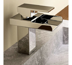 Light In The Box QH210 Single Handle Waterfall Vanity Sink Faucet - Chrome