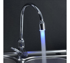 LightInTheBox Contemporary Single Handle LED Kitchen Faucet - Chrome